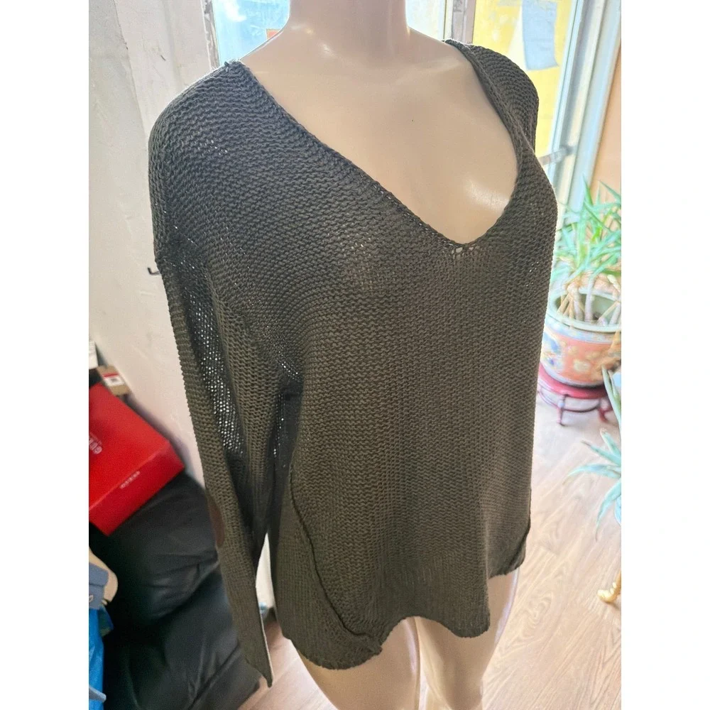Olive Green Deep V-Neck Loose Knit Sweater‎ with Quilted Elbow Patches Pullover